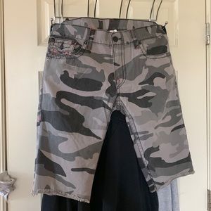 True religion Jean shorts size 36